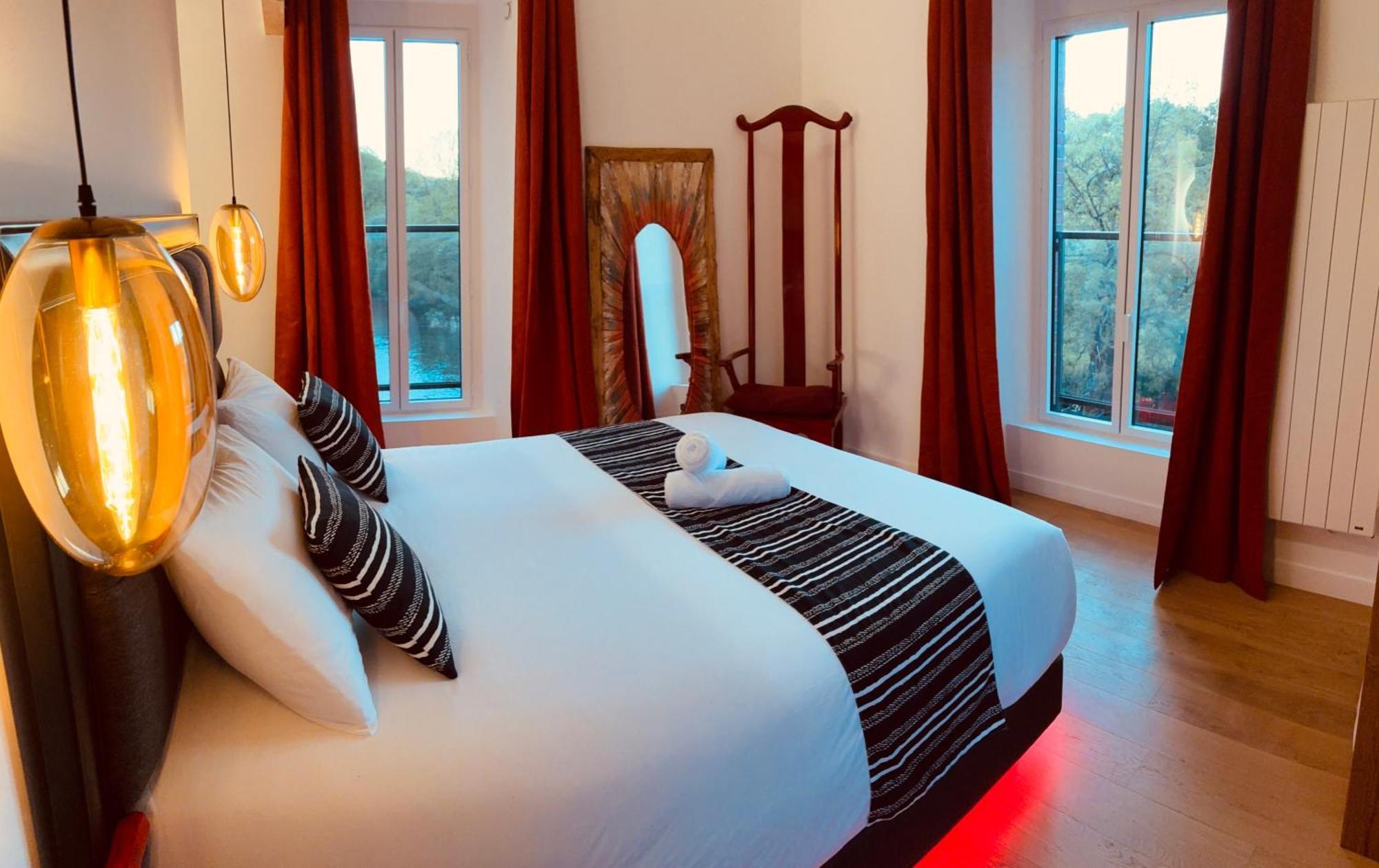 Le Moulin Du Guy, Proche Du Puy Dufou Bed & Breakfast Chanverrie Dış mekan fotoğraf